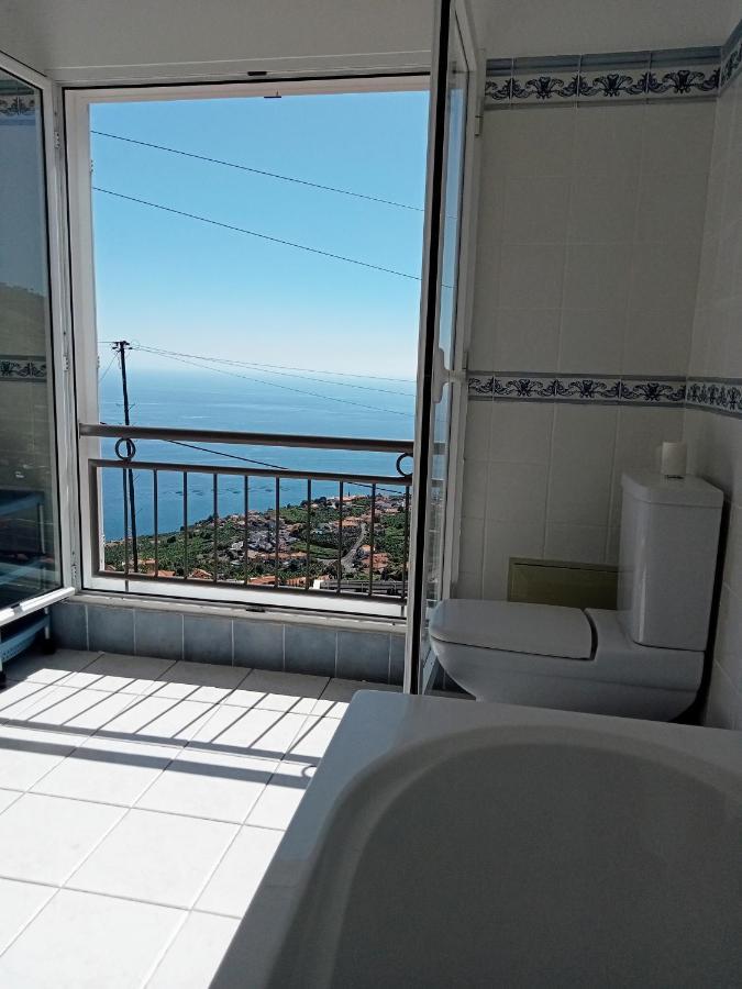 The Artist House Hotel Arco da Calheta  Room photo